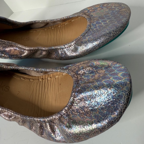Tieks Gavrieli Sz 7 Leather Ballet Flats Slip On Shoes Love Potion Metallic RARE - Picture 4 of 10